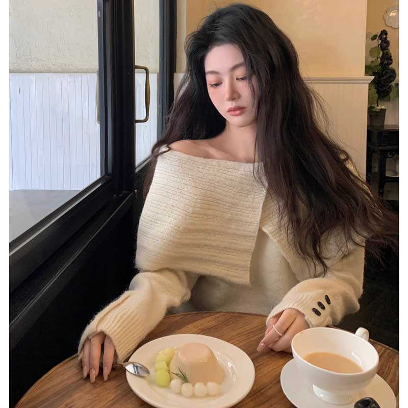 ビッグカラーオフショルニット